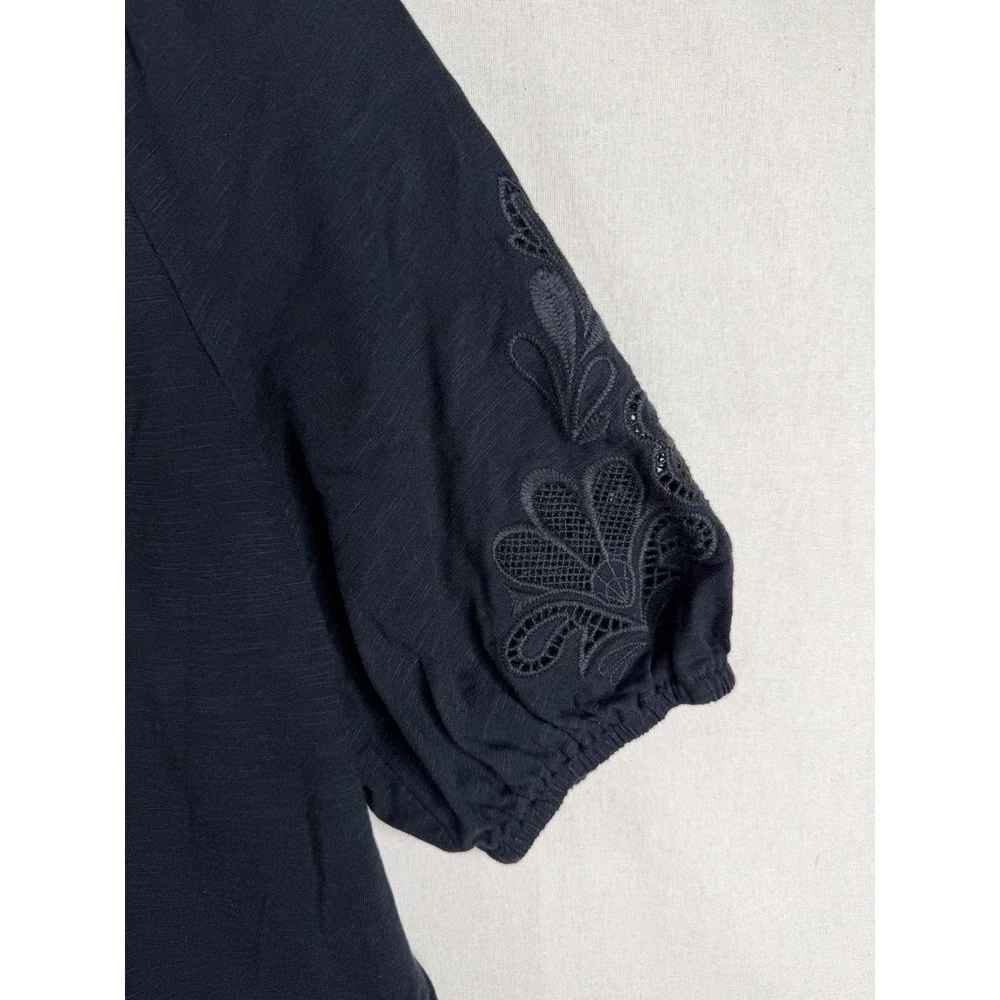 Boden Women's Split Neck Embroidered Puff Sleeve Blouse size 6 Black